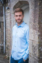 The Oxford Shirt • Light Blue
