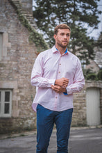 The Oxford Shirt • Light Pink
